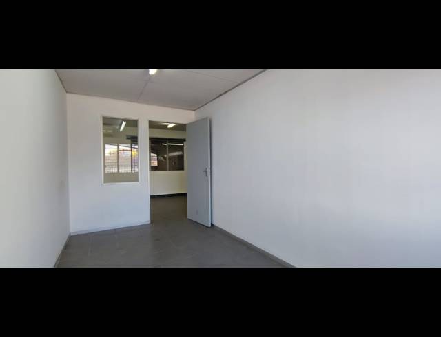 1,083M² WAREHOUSE TO LET IN SAMRAND BUSINESS PARK